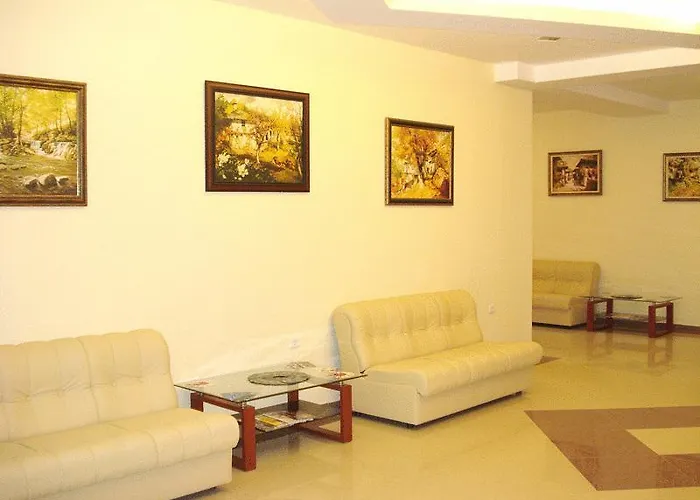 Отель Tarnovo 2*